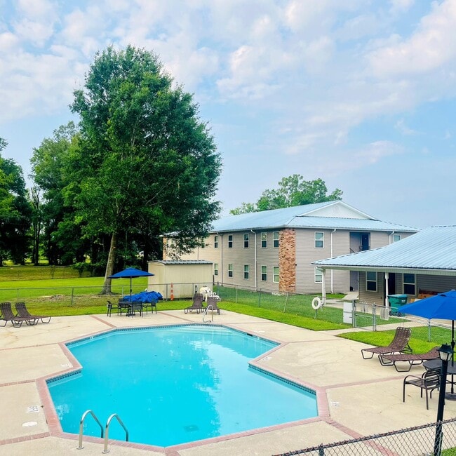 Windrush Trace Apartments