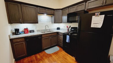 722 Commerce St in Lynchburg, VA - Foto de edificio - Building Photo