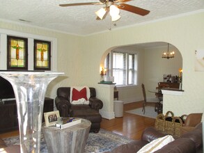 1081 Terrace Dr in Richmond Heights, MO - Building Photo - Building Photo