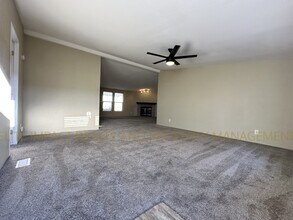 1664 W Coralbrooke Dr in Tucson, AZ - Building Photo - Building Photo