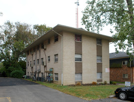 612 Riverview Dr Apartments