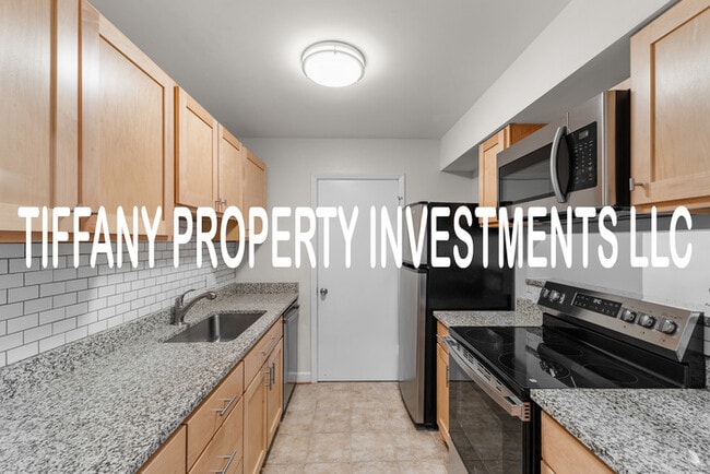 5020 Sardis Rd in Charlotte, NC - Building Photo - Building Photo