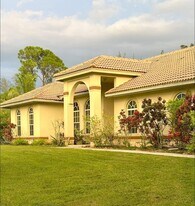 13638 88th Pl N in West Palm Beach, FL - Building Photo