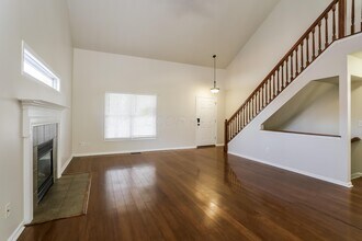 2025 Santuomo Ave in Grove City, OH - Building Photo - Building Photo
