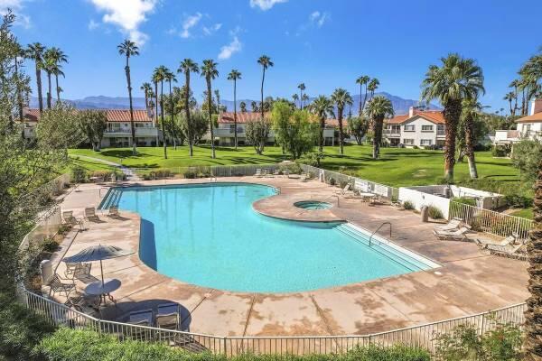 480 Evergreen Ash in Palm Desert, CA - Building Photo - Building Photo