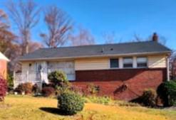 5811 89th Ave in New Carrollton, MD - Building Photo