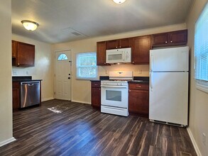 1408 Harpst St in Ann Arbor, MI - Building Photo - Building Photo