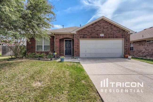 5921 Sea Bass Ct in Fort Worth, TX - Building Photo - Building Photo