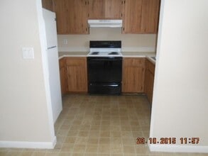 233 SE Van Loon Terrace, Unit 233 SE Van Loon Terr #C in Cape Coral, FL - Building Photo - Building Photo