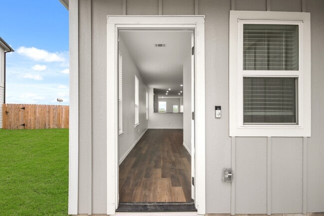 24705 Cherry Log Ln in Porter, TX - Building Photo - Building Photo
