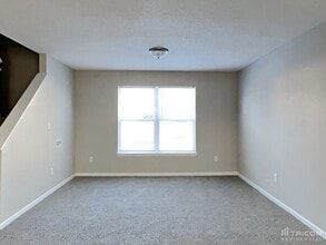 6642 Southern Ridge Dr in Indianapolis, IN - Building Photo - Building Photo