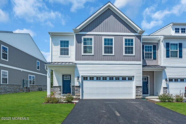 10 Penny Ln in Neptune, NJ - Building Photo - Building Photo