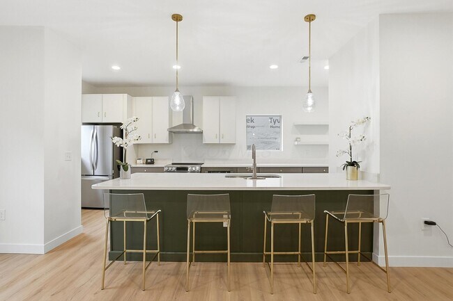 412 St Clair Ave in Columbus, OH - Building Photo - Building Photo