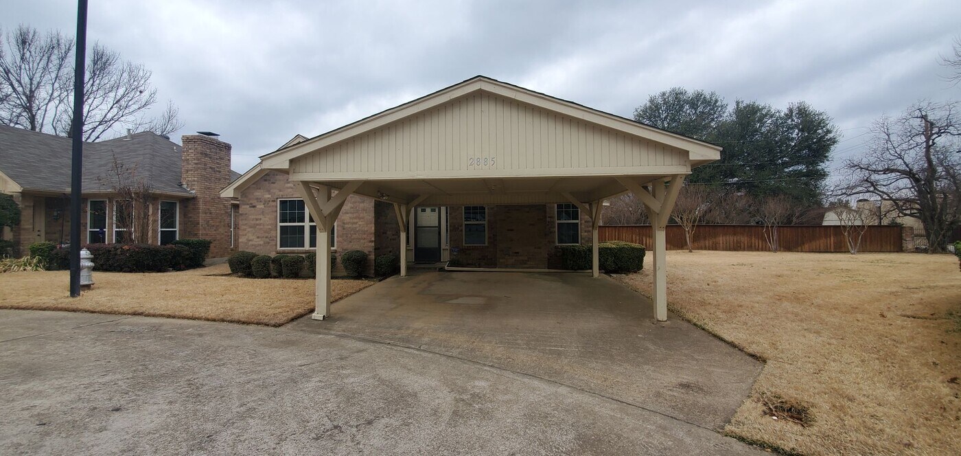 2885 Inniswood Cir in Arlington, TX - Building Photo