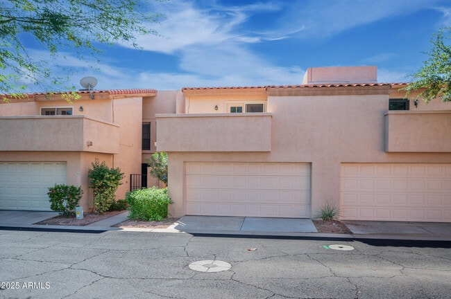1920 E Maryland Ave in Phoenix, AZ - Building Photo - Building Photo