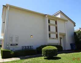 1334 Daniel Ct Apartments