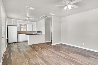 6781 Half Main St in Frisco, TX - Building Photo - Building Photo