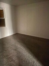 1143 St Rose Ln in Sauget, IL - Building Photo - Building Photo