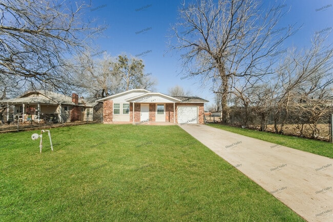 property at 603 SE 51st St