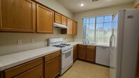 10664 Oak Apple Ave in Las Vegas, NV - Building Photo - Building Photo