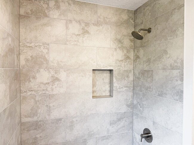 property at 906 Dixie Dr