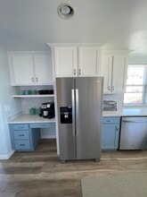 110 N 1st St, Unit Rod Mennegar in La Conner, WA - Building Photo - Building Photo