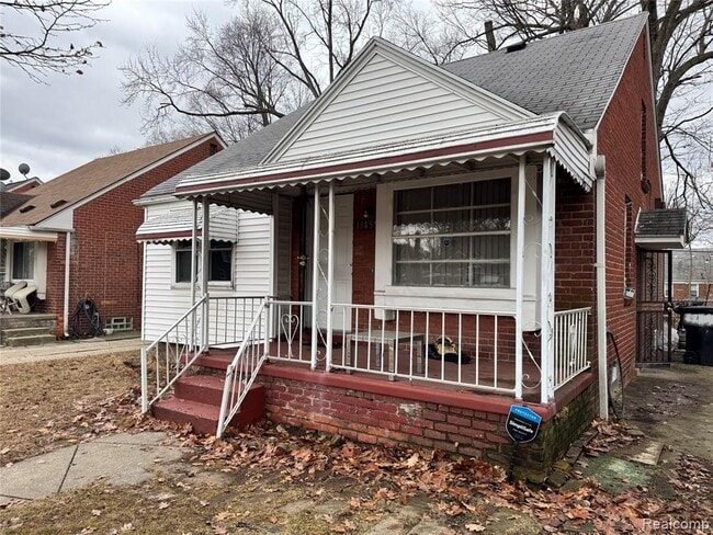 property at 19445 Avon Ave