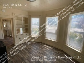 1021 Main St in Caldwell, ID - Building Photo - Building Photo