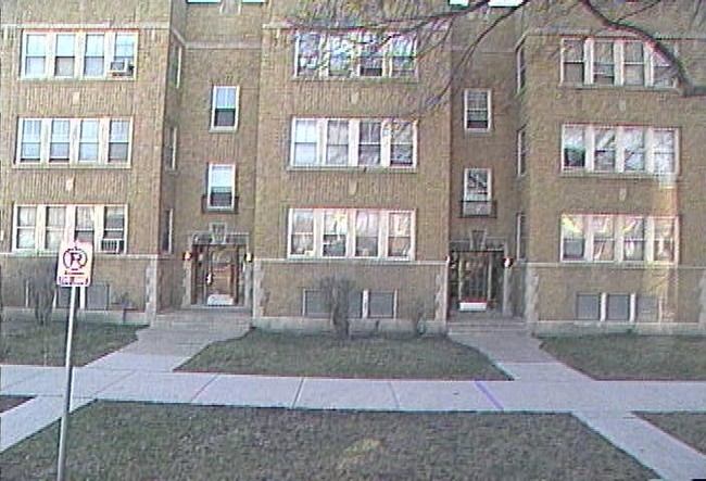 7546 S Carpenter St in Chicago, IL - Foto de edificio - Building Photo