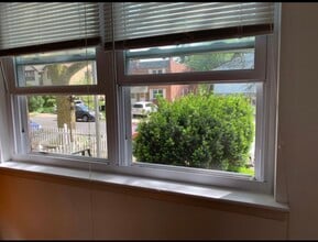 205 Robbins St, Unit 2 in Philadelphia, PA - Foto de edificio - Building Photo