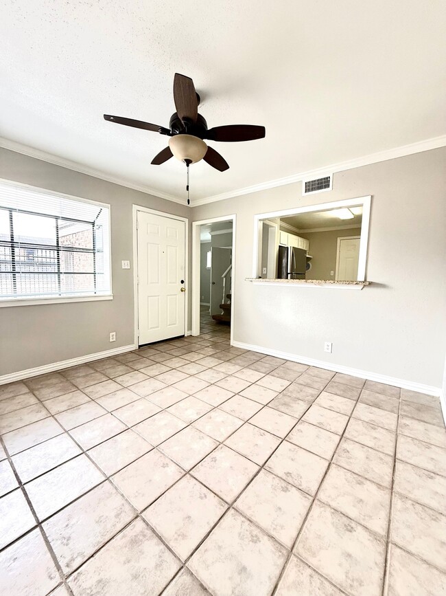 property at 1518 Wirt Rd