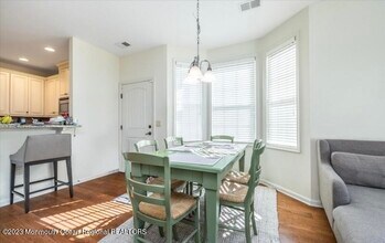 222 S Bridge Ave in Red Bank, NJ - Building Photo - Building Photo