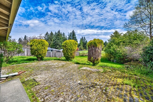 17619 62nd Pl W in Lynnwood, WA - Building Photo - Building Photo