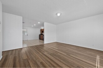911 W Orange St in Kissimmee, FL - Building Photo - Building Photo