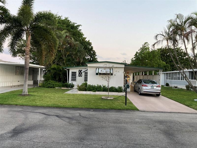 452 NW 51st St in Pompano Beach, FL - Building Photo