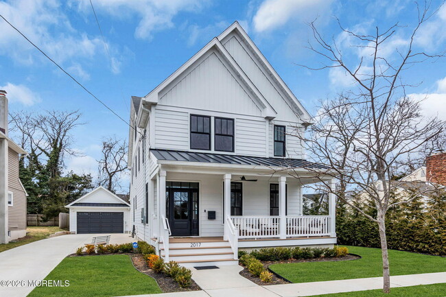 2017 5th Ave in Spring Lake, NJ - Building Photo - Building Photo