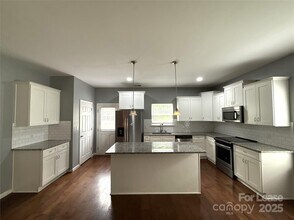 635 Northway Dr in Charlotte, NC - Building Photo - Building Photo