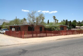 Hidden Gem in Tucson, AZ - Foto de edificio - Building Photo