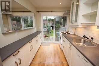31 Hiawatha Rd in Toronto, ON - Building Photo - Building Photo
