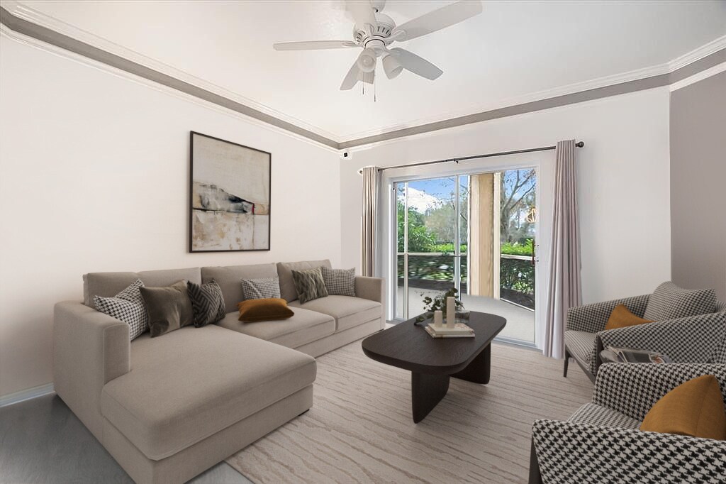 5168 Northridge Rd, Unit 112 in Sarasota, FL - Building Photo