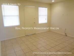 809 N Swan Rd in Tucson, AZ - Building Photo - Building Photo