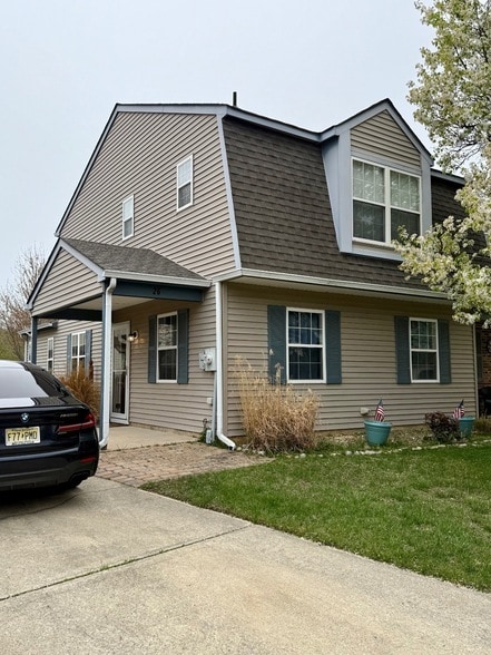 property at 26 Fostertown Ln