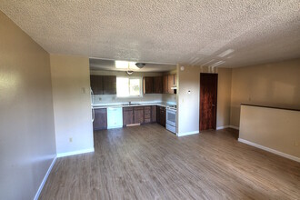 334 Harrison Boulevard, Unit #3 in Kalispell, MT - Foto de edificio - Building Photo