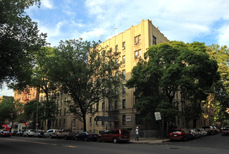 504-510 Ocean Ave in Brooklyn, NY - Foto de edificio - Building Photo