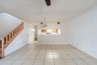 7825 Beauregard Cir, Unit 1 A in Austin, TX - Building Photo - Building Photo