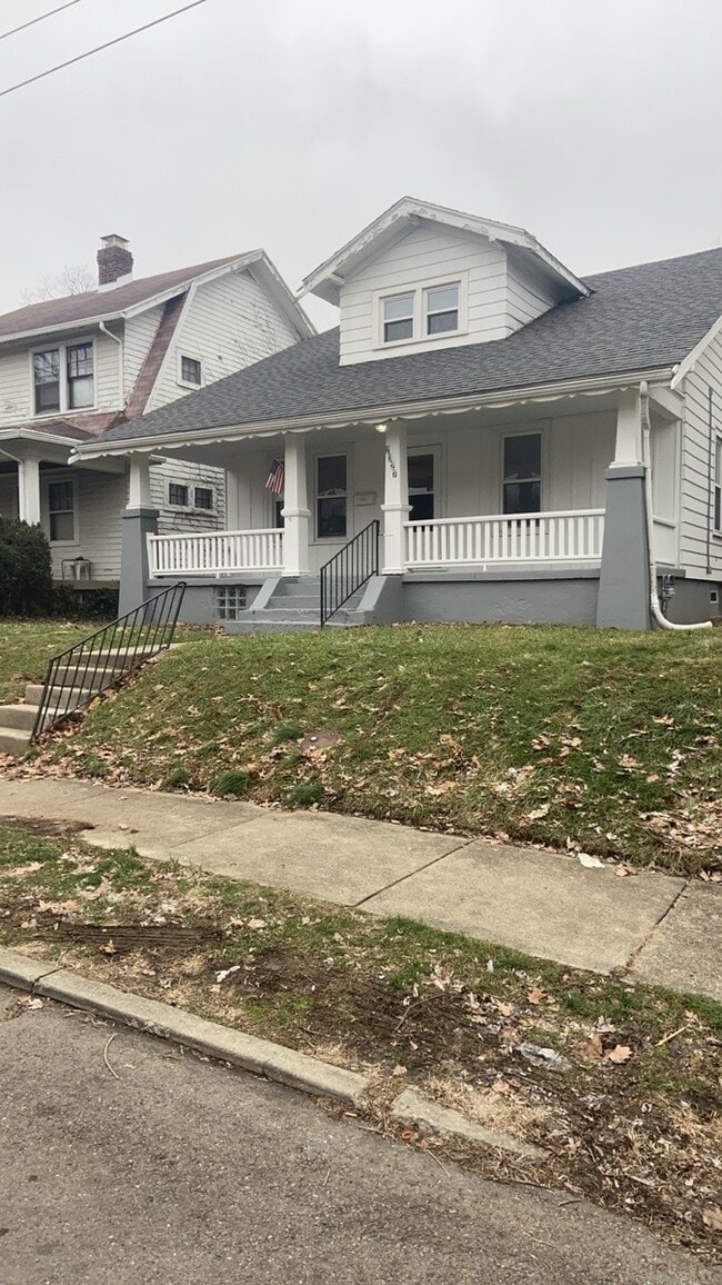 2327 Eastview Ave in Dayton, OH - Building Photo - Building Photo