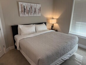 4735 Sharon Rd in Charlotte, NC - Building Photo - Building Photo