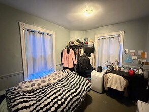 832 Huntington Ave, Unit 3 in Boston, MA - Building Photo - Building Photo