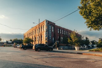 Burnside in Chattanooga, TN - Foto de edificio - Building Photo