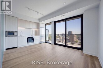 3009 Novar Rd in Mississauga, ON - Building Photo - Building Photo